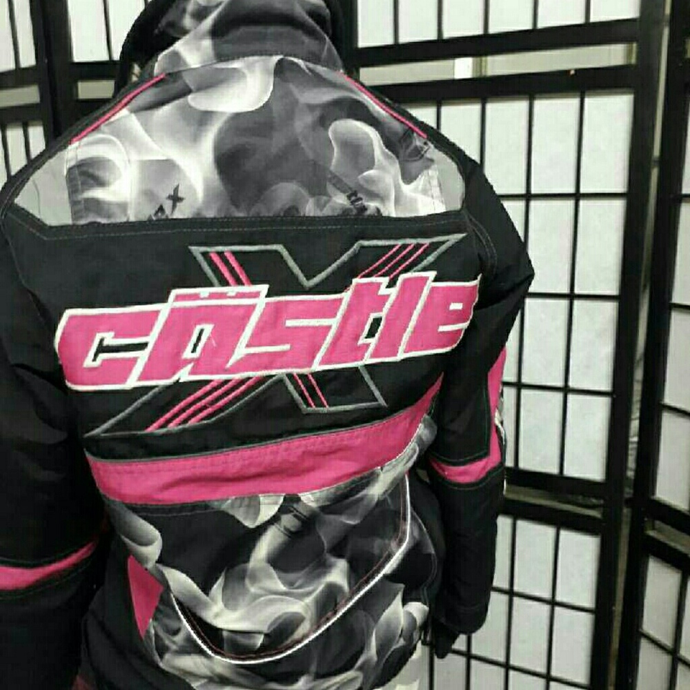 Castle Racing Jacket - Picture 2 of 4